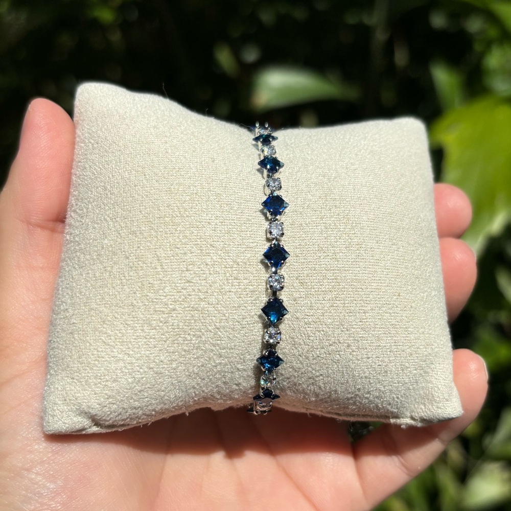 18K White Gold Plated Stainless Steel Sapphire Blue Diamond Tennis Bracelet